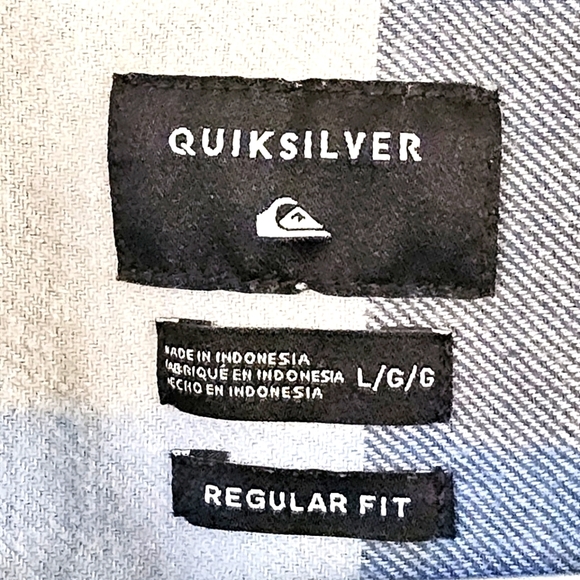 Quiksilver Men's‎ Blue Plaid Flannel Large Regular Fit Buttons Casual Surf Skate - Picture 2 of 8